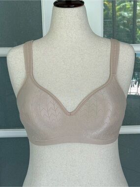 Bali 40B Beige Wireless Comfort Bra Lightly Padded